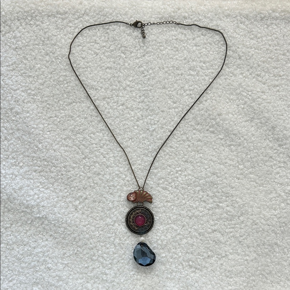 Vintage Style Mixed Media Pendant Necklace Bronze Tone Boho Eclectic‎ Tiered